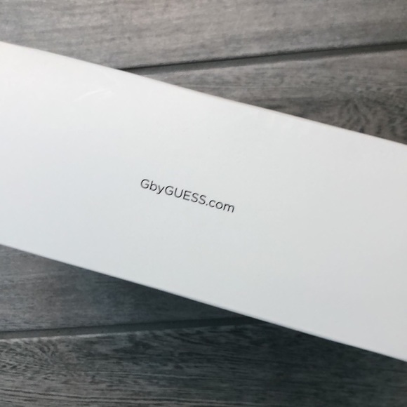 G by Guess headphones black on ear wired NWT headphones Guess - Picture 9 of 15